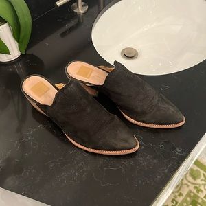 Dolce vita heeled slides. True to size. Good condition